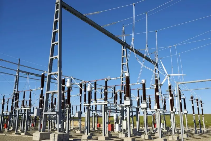 Vim li cas Substation Steel Structure tseem ceeb rau niaj hnub fais fab kev lag luam?