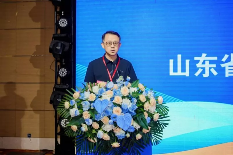 Tsom ntsoov rau Kev Txhim Kho Ntiaj Teb: Shandong Steel Structure Industry Association Ua tiav Kev Sib Tham Sib Tham Txog Kev Lag Luam Thoob Ntiaj Teb