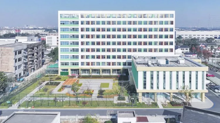 Steel ncej Mental Health Outpatient Building