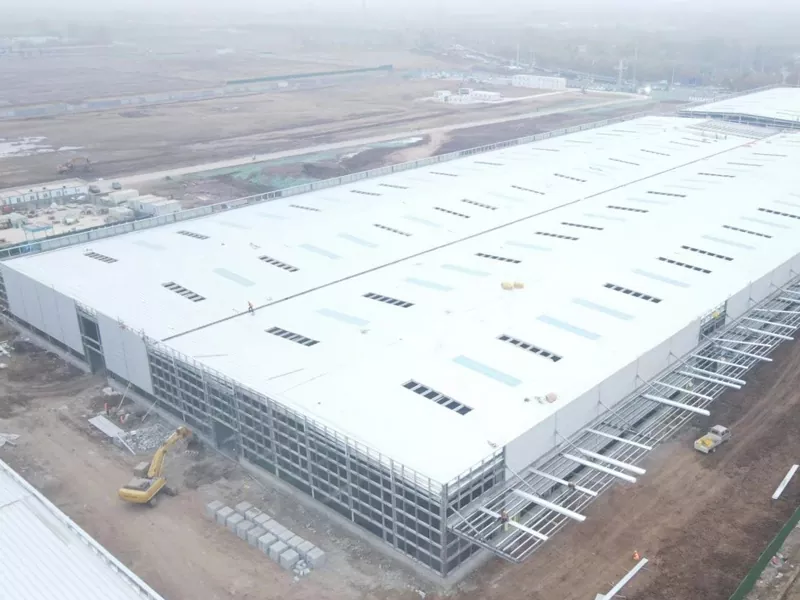 Steel Distribution Center Tsev
